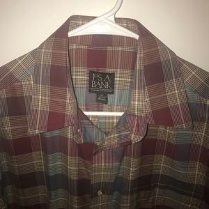 Jos A Bank Travelers Collection Med Maroon Plaid
